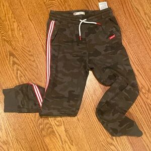 Levi’s camouflage joggers